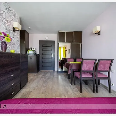 Villa La Perla - Apartamenty I Pokoje Przy Morzu Гостевой дом Владыславово-Хлапово