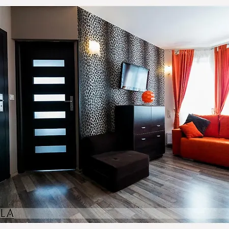Villa La Perla - Apartamenty I Pokoje Przy Morzu 4*