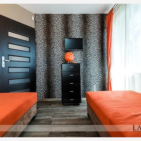 Villa La Perla - Apartamenty I Pokoje Przy Morzu 4*