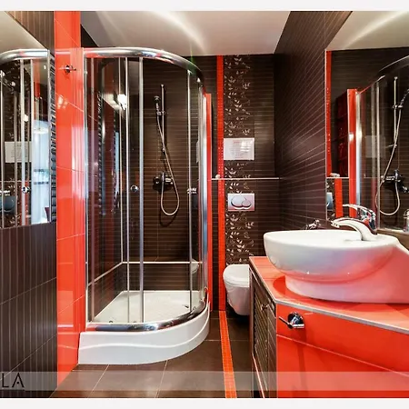 Villa La Perla - Apartamenty I Pokoje Przy Morzu 4* Владыславово-Хлапово