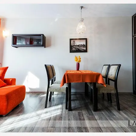 Villa La Perla - Apartamenty I Pokoje Przy Morzu Владыславово-Хлапово