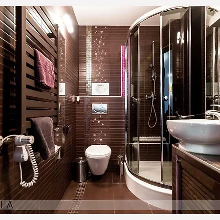 Villa La Perla - Apartamenty I Pokoje Przy Morzu 4* Владыславово-Хлапово